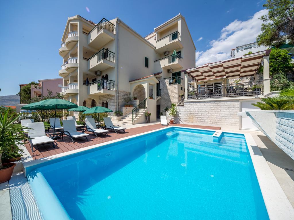 Villa Fani - Apartments In Trogir Eksteriør bilde